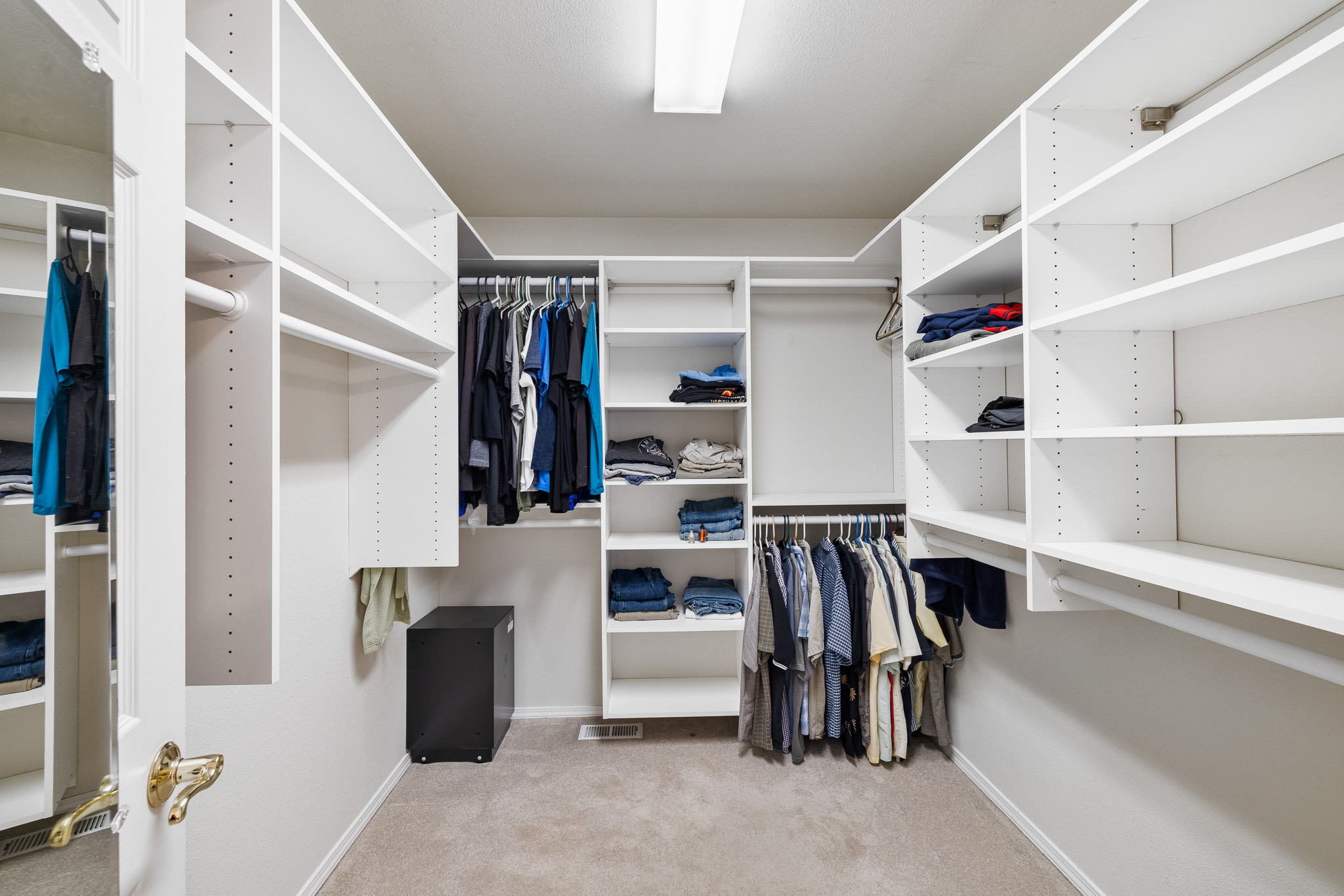11 Master Bedroom Closet